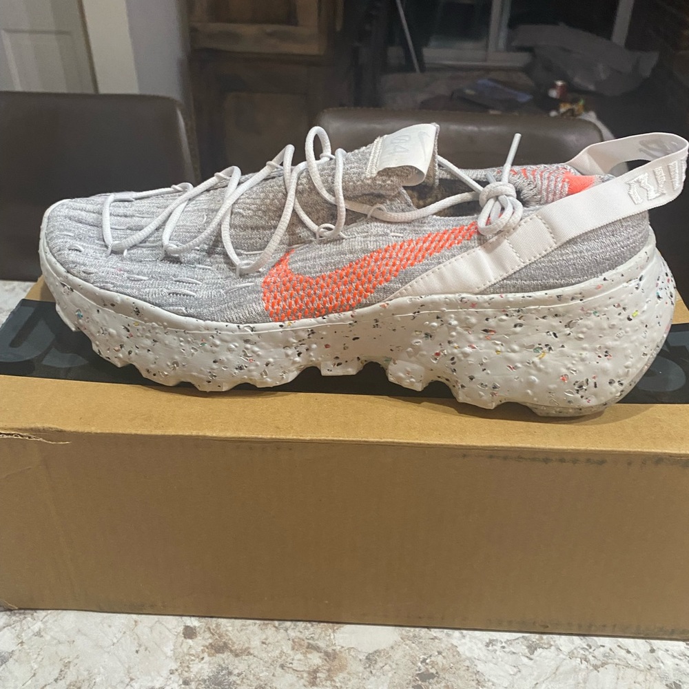 Nike Space Hippie 04 Size 14